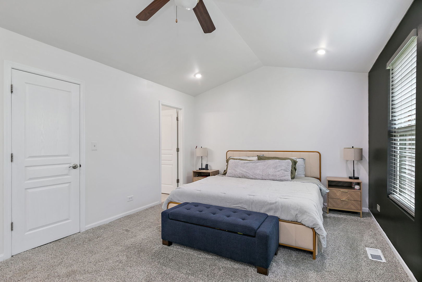 131 Bristol Lane Unit: 2