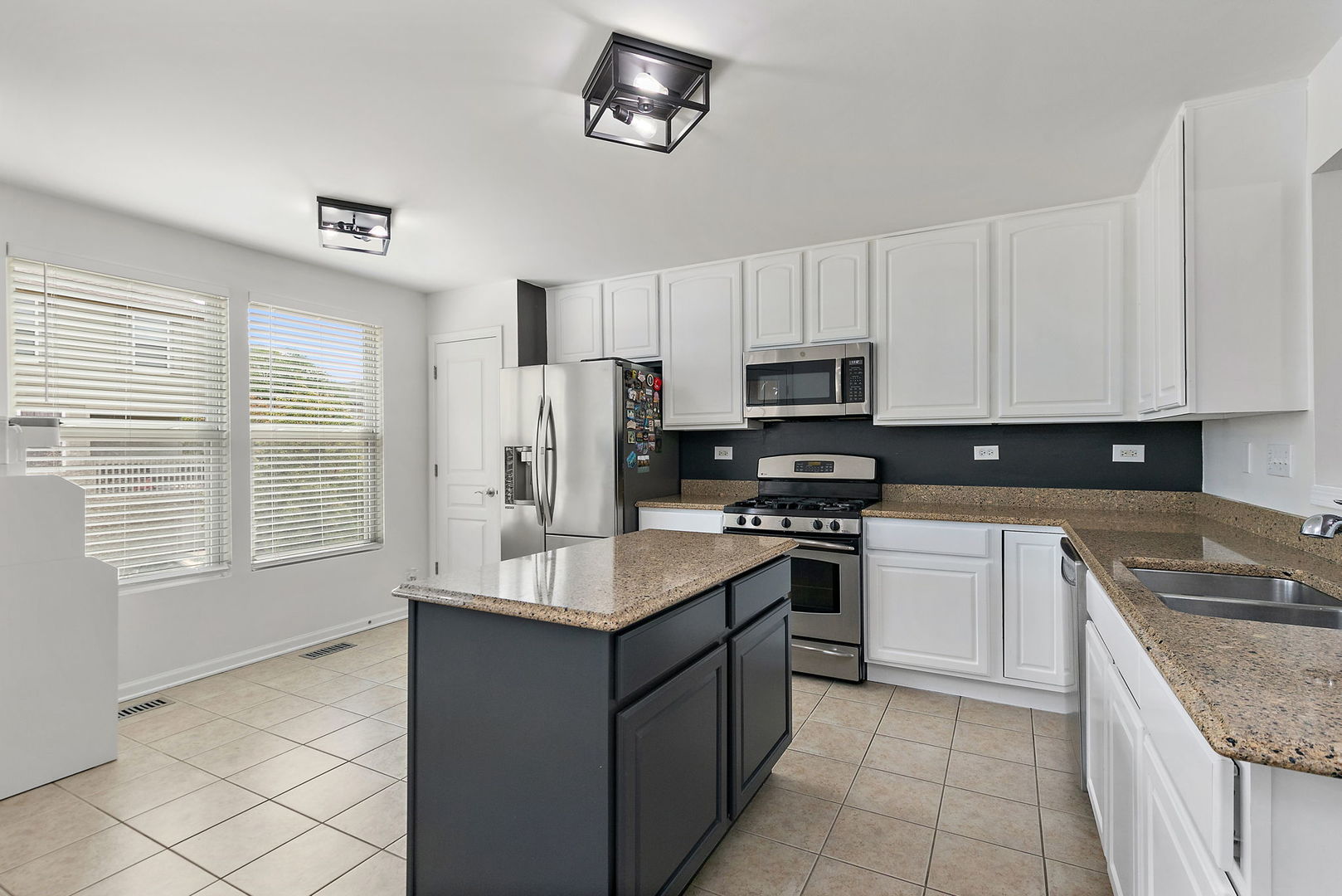 131 Bristol Lane Unit: 2