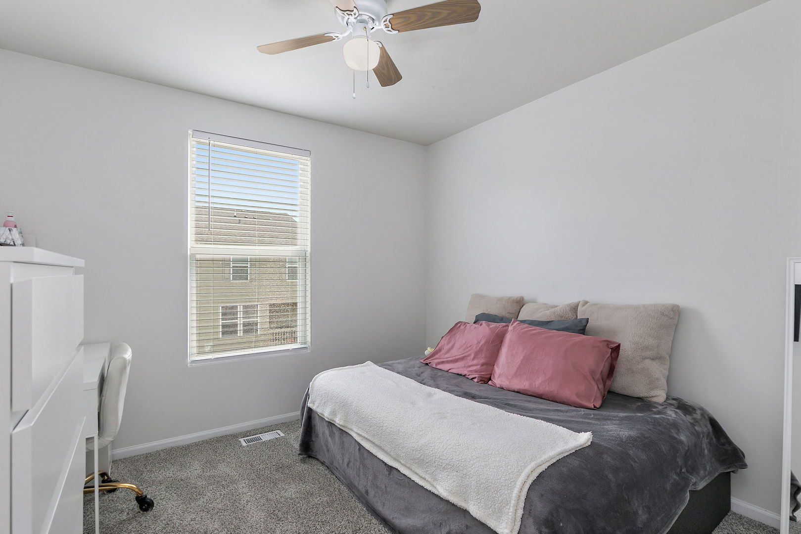 131 Bristol Lane Unit: 2