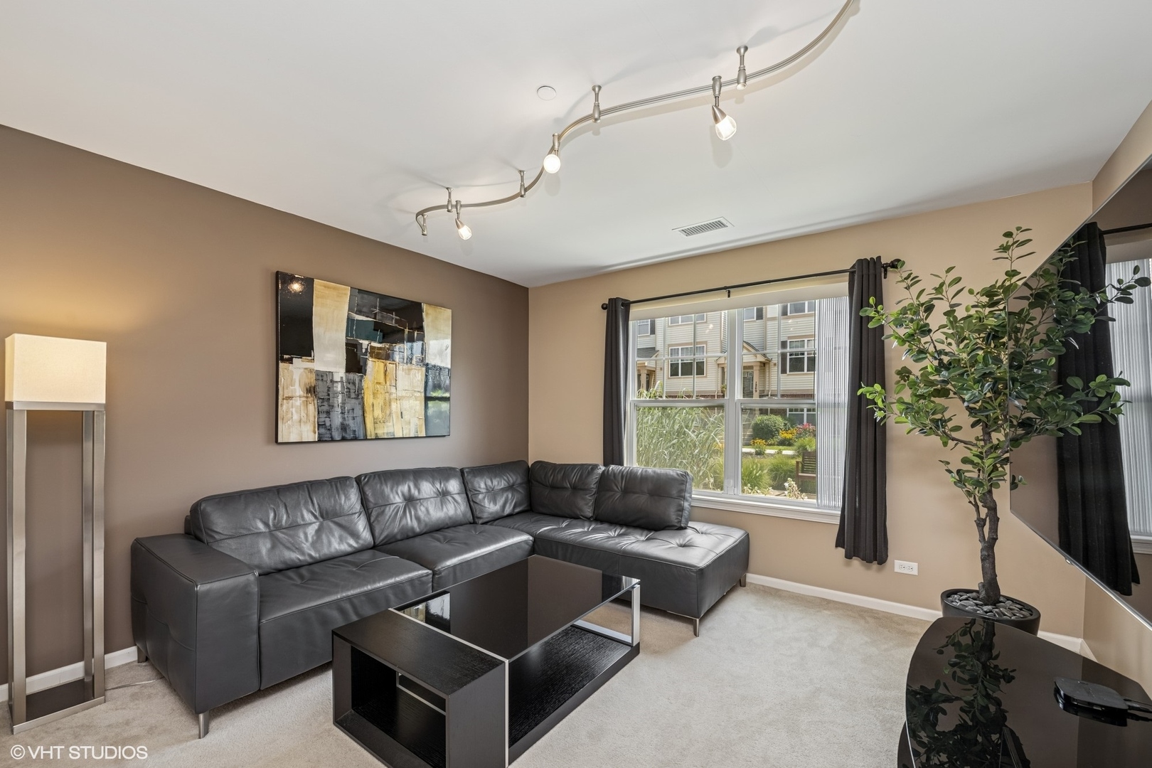 1245 Evergreen Avenue