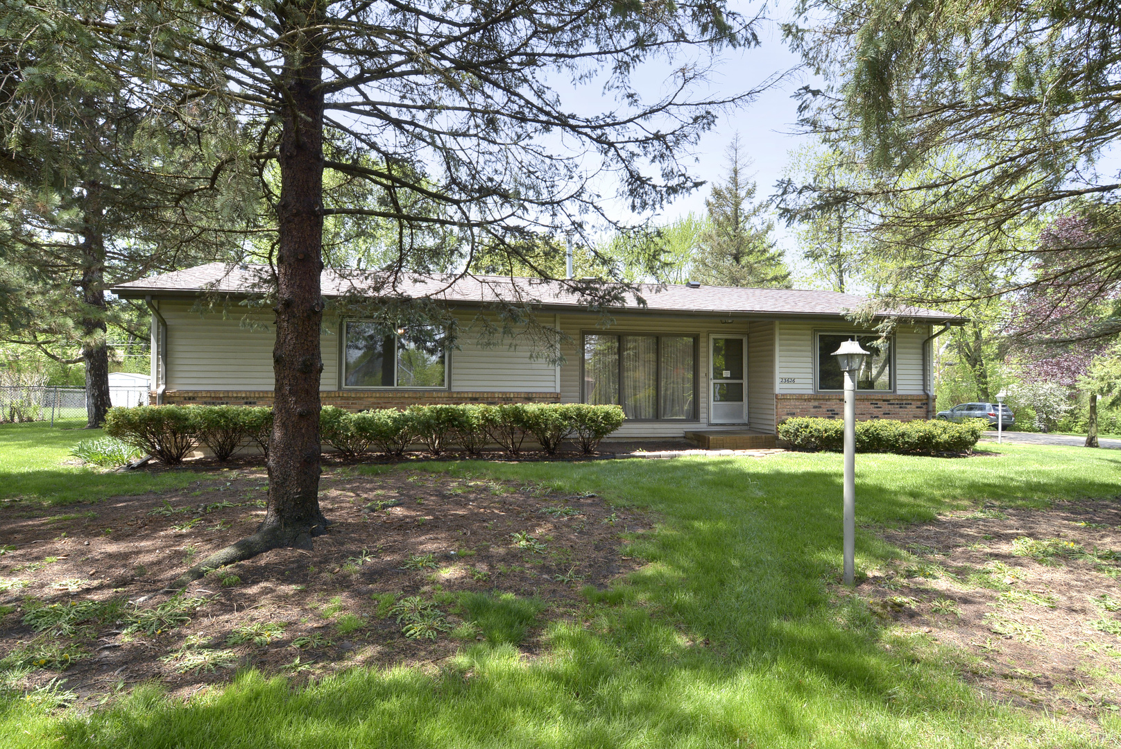 23626 N Overhill Drive