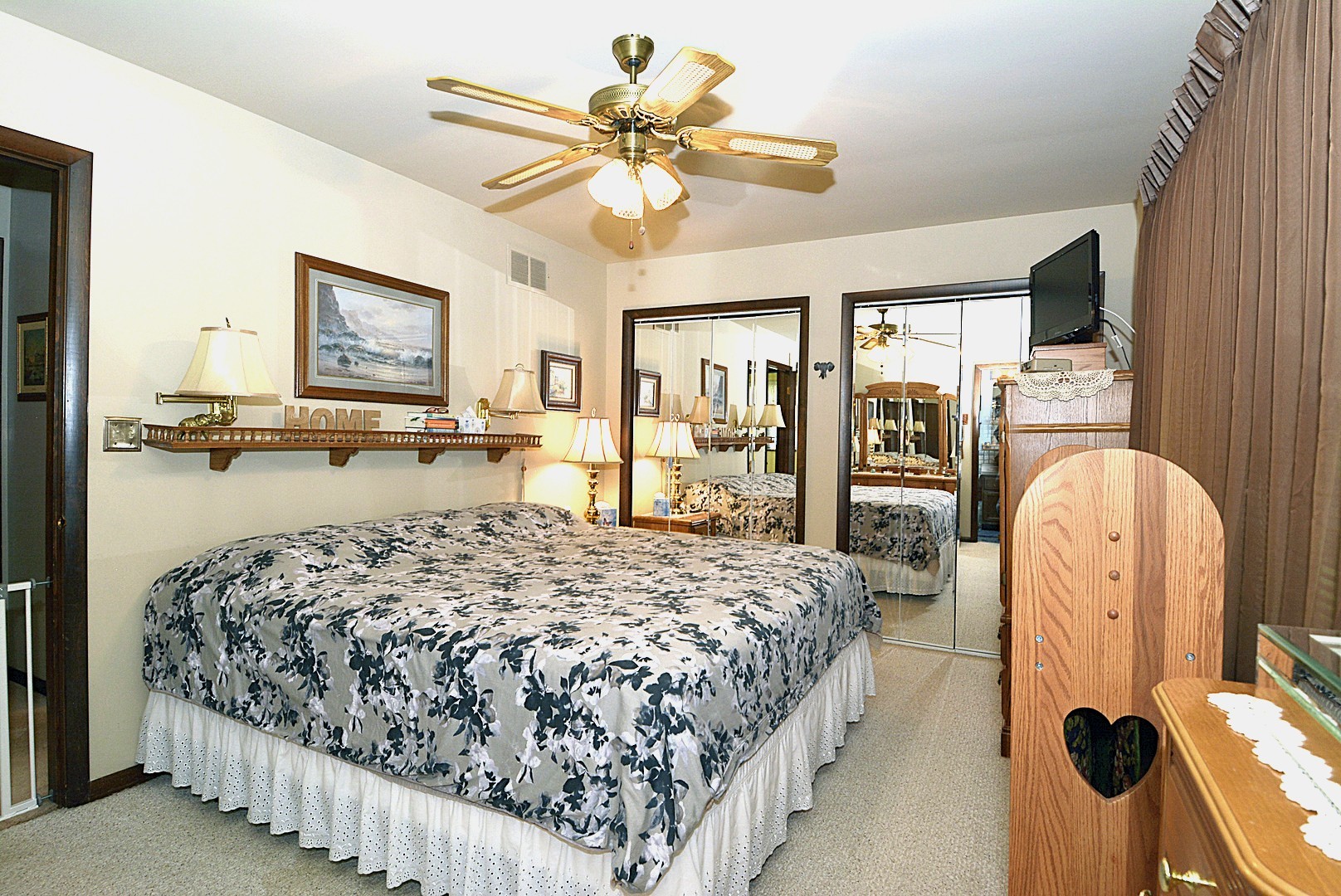 23626 N Overhill Drive