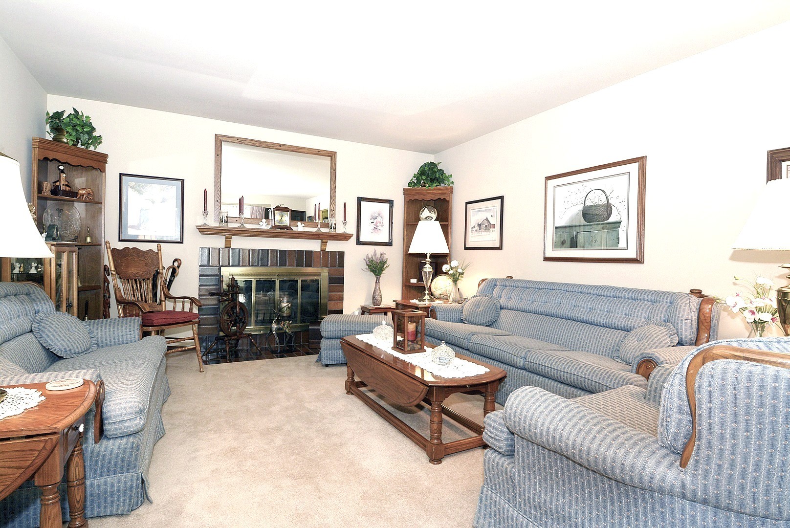 23626 N Overhill Drive