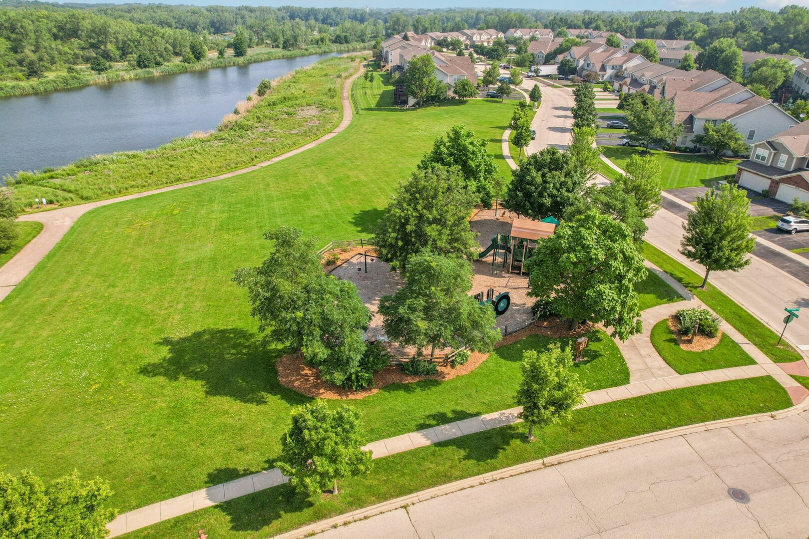 1245 Prairie View Parkway