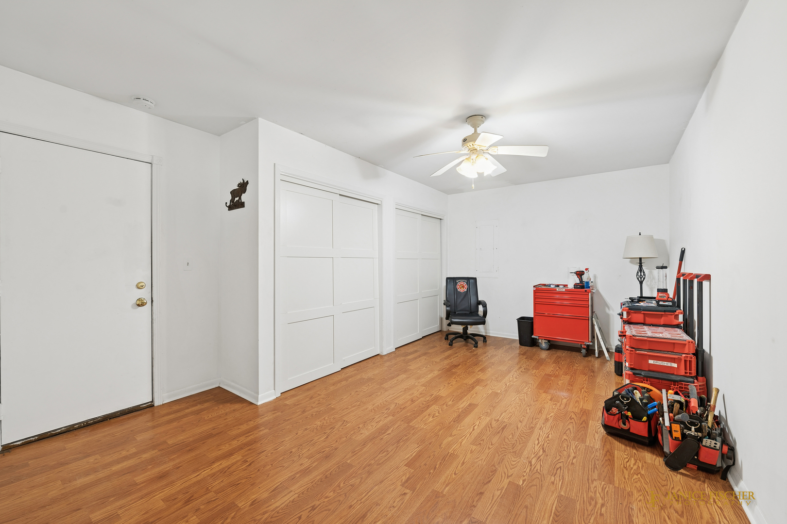 425 Greenwood Lane
