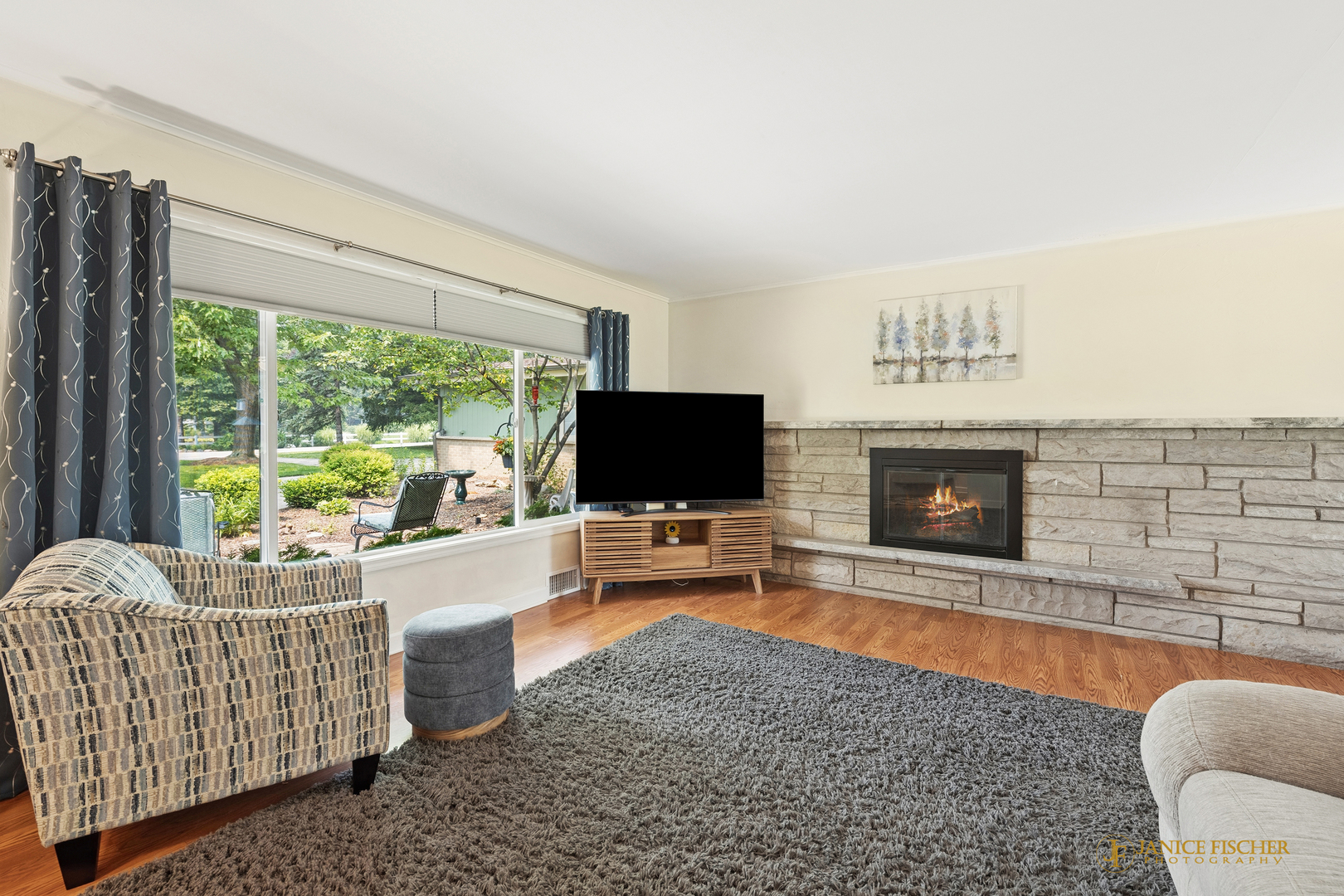 425 Greenwood Lane