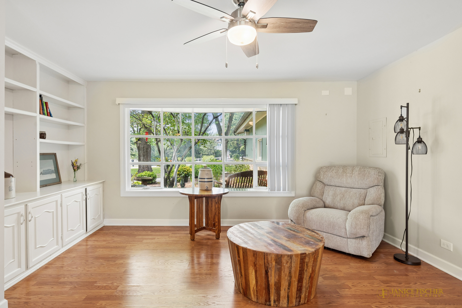 425 Greenwood Lane