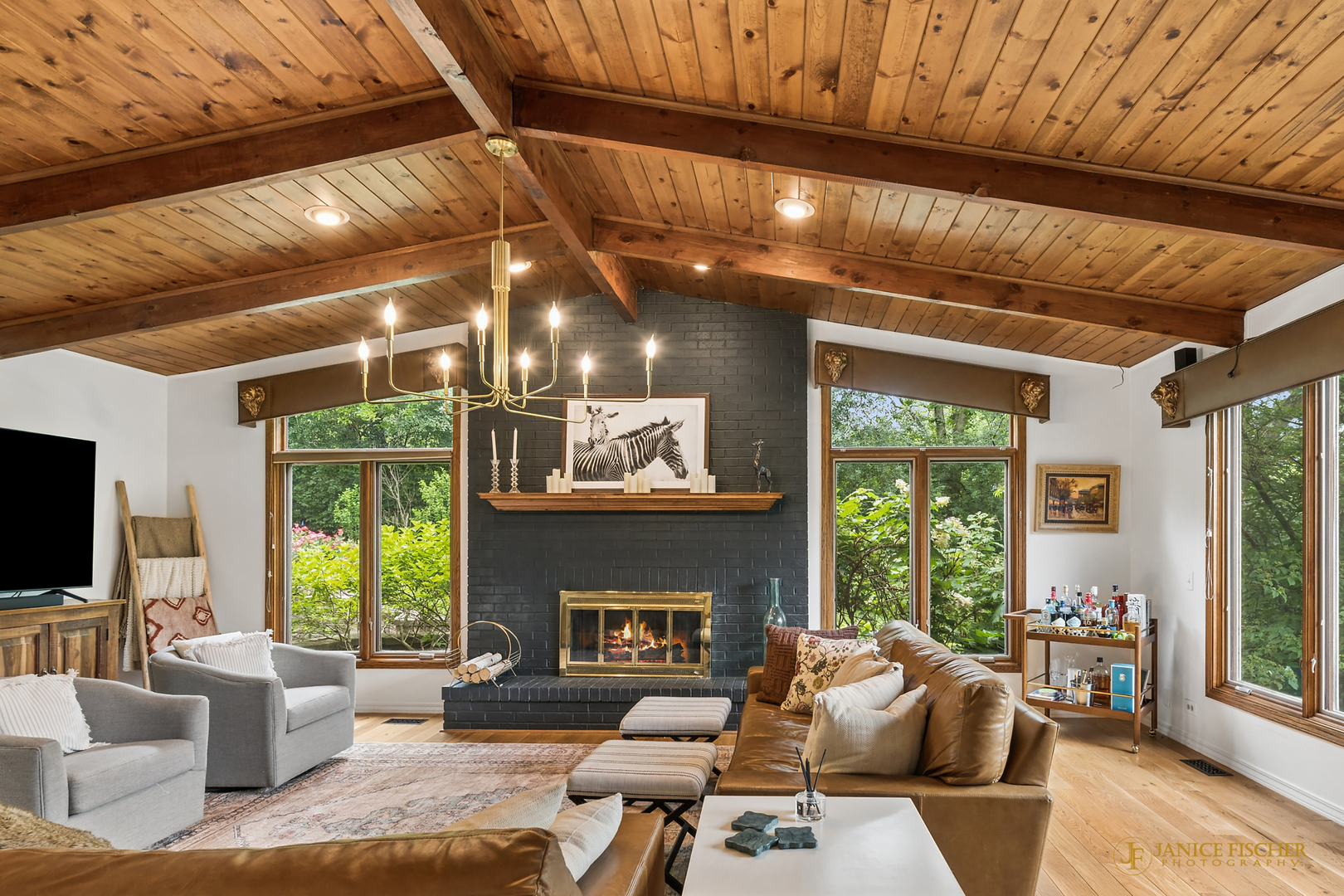 501 Lakepoint Drive