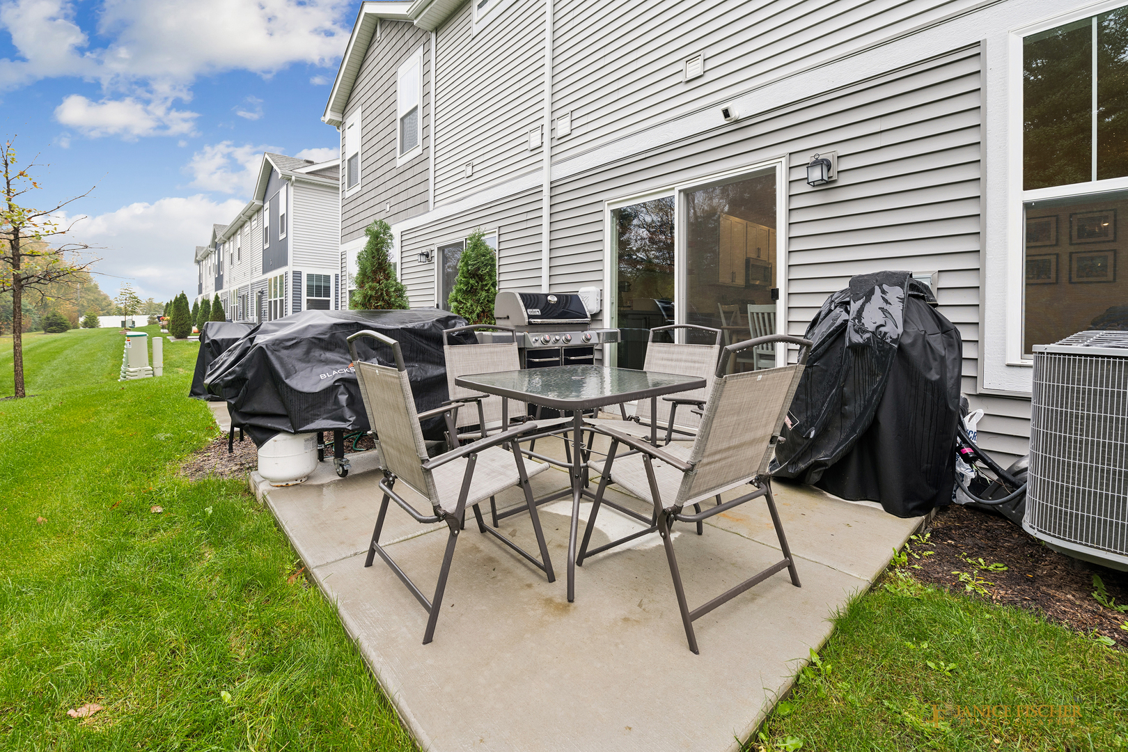 648 Cassia Court