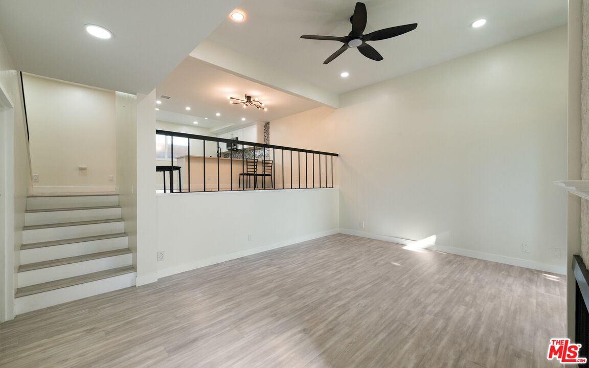 13206 Admiral Ave Unit: F