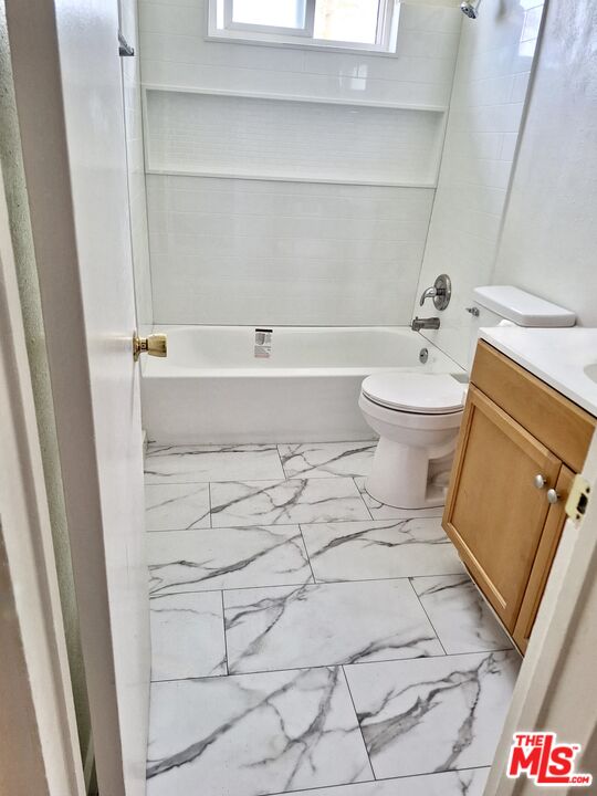 22725 14th St Unit: 1