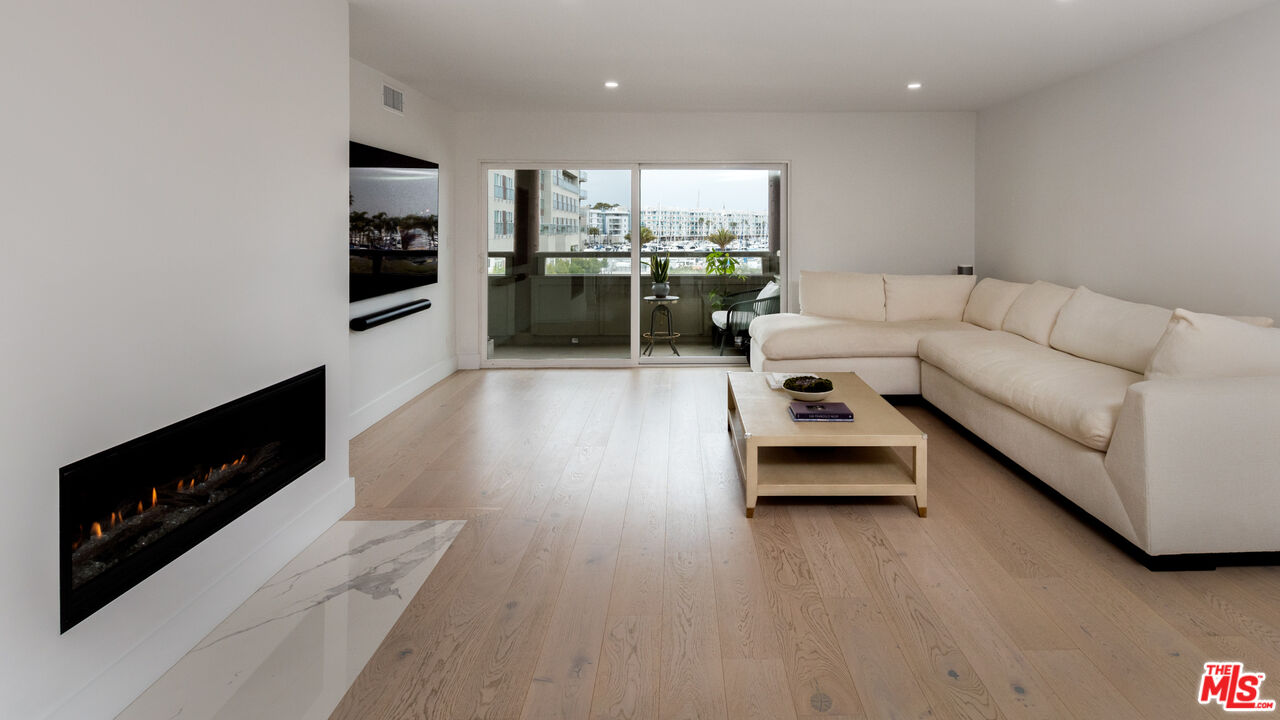 4350 Via Dolce Unit: 210