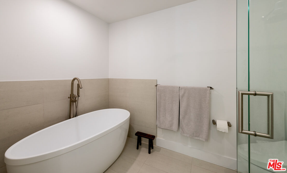 4350 Via Dolce Unit: 210