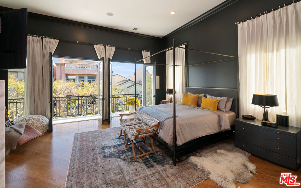 123 Channel Pointe Mall