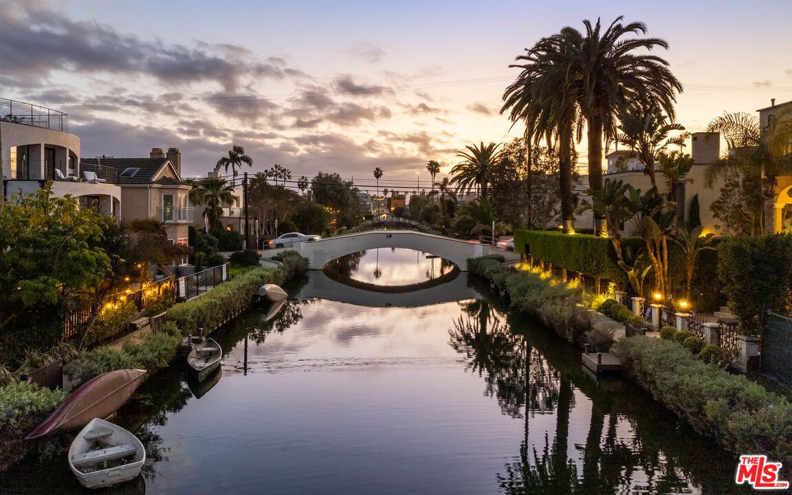 405 Sherman Canal