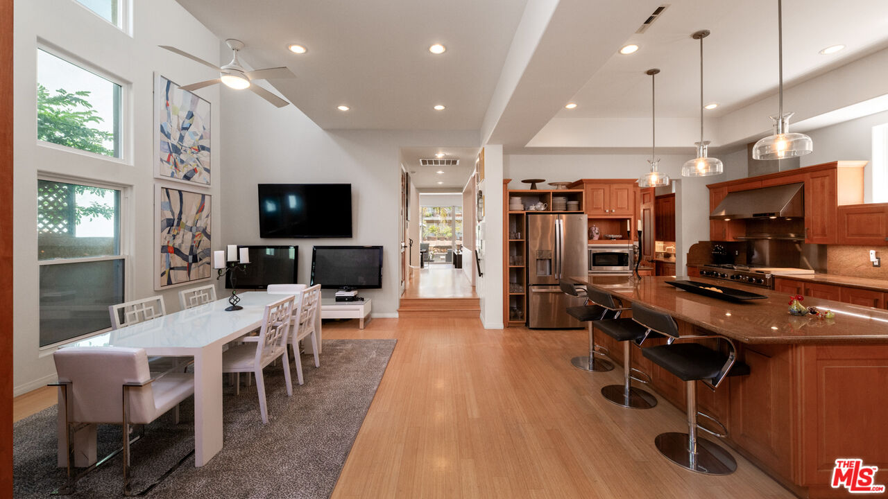3705 Esplanade