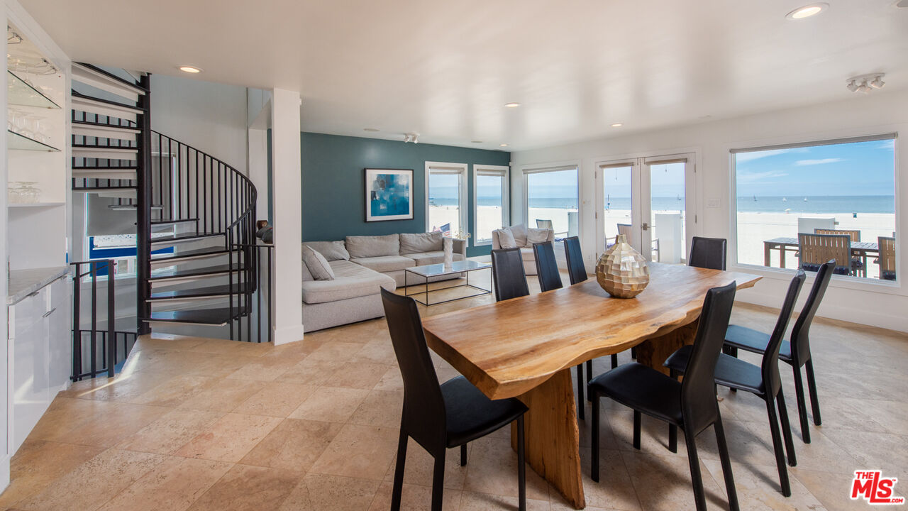 6419 Ocean Front Walk