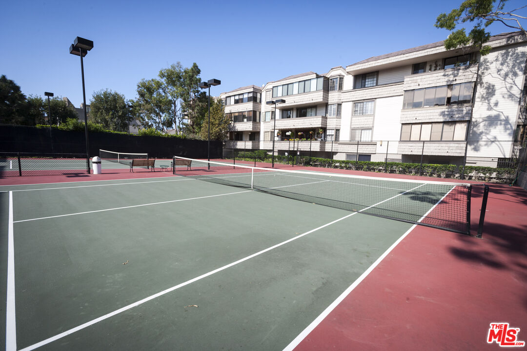 310 Tahiti Way Unit: 106