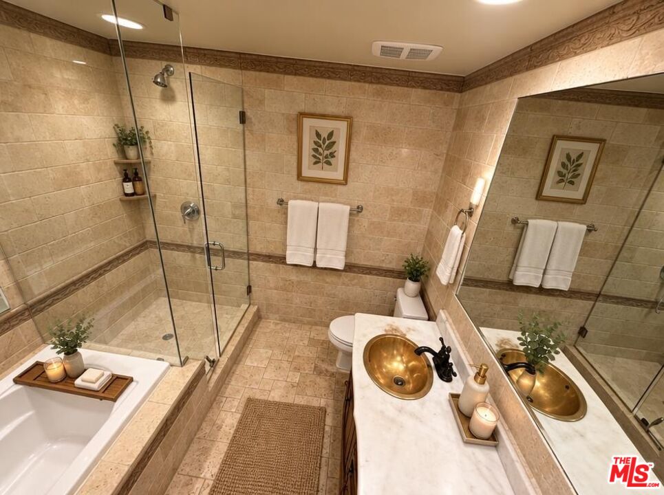 310 Tahiti Way Unit: 106