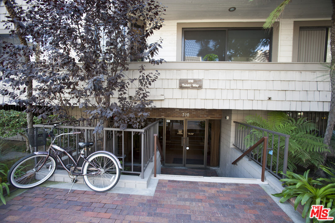 310 Tahiti Way Unit: 106