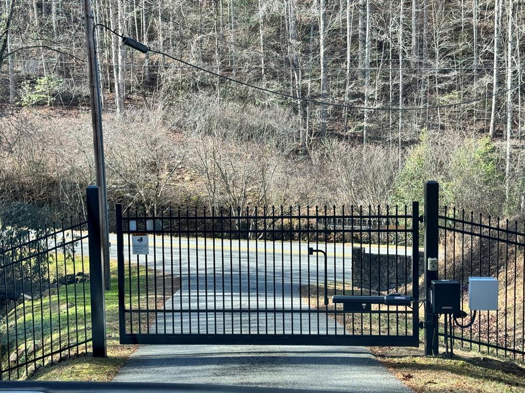 00 Laurel Branch Creek, Lots 1 & 51