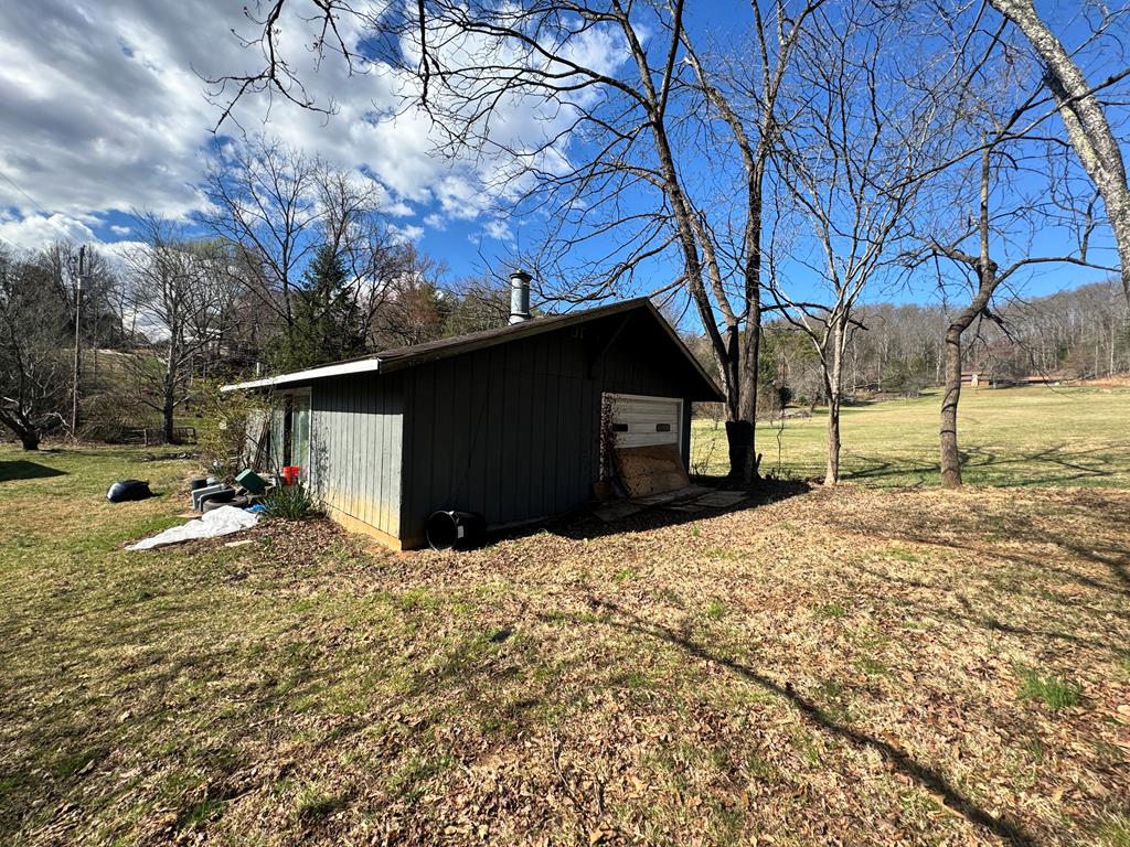 174 Green Vale Ln