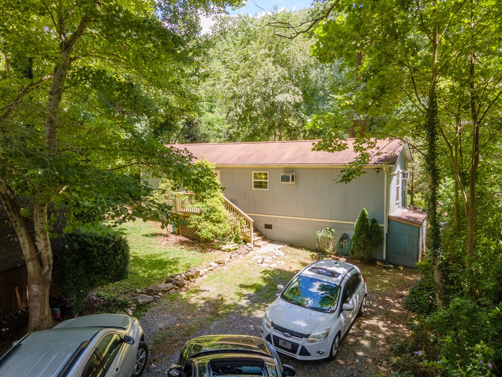 26 Red Bridge Lane