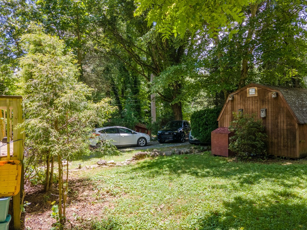 26 Red Bridge Lane