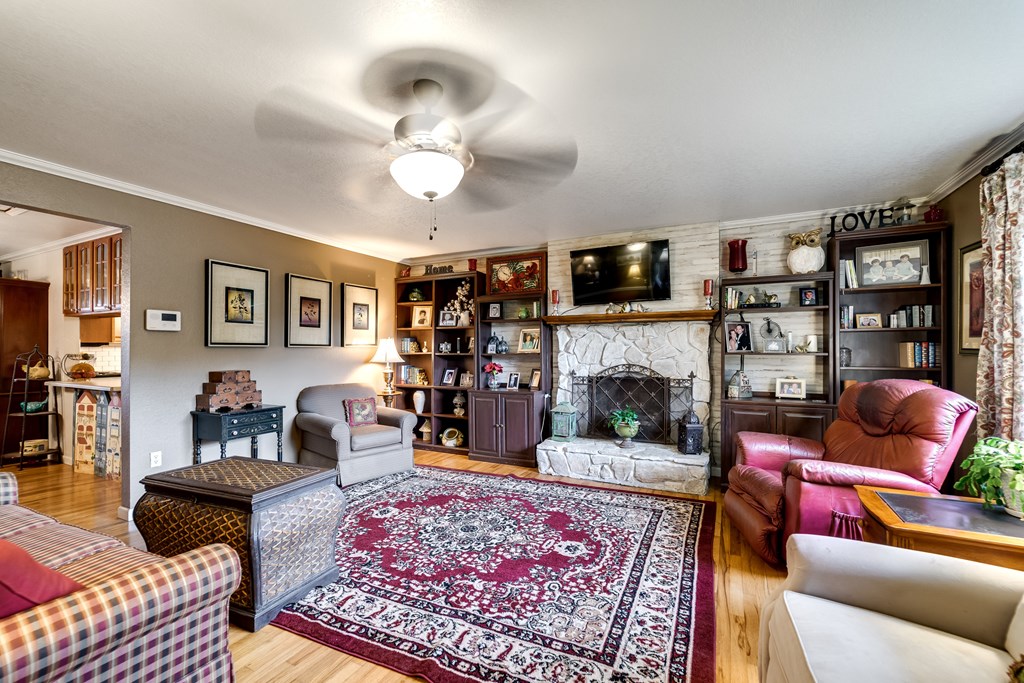104 Cedar Hills Dr