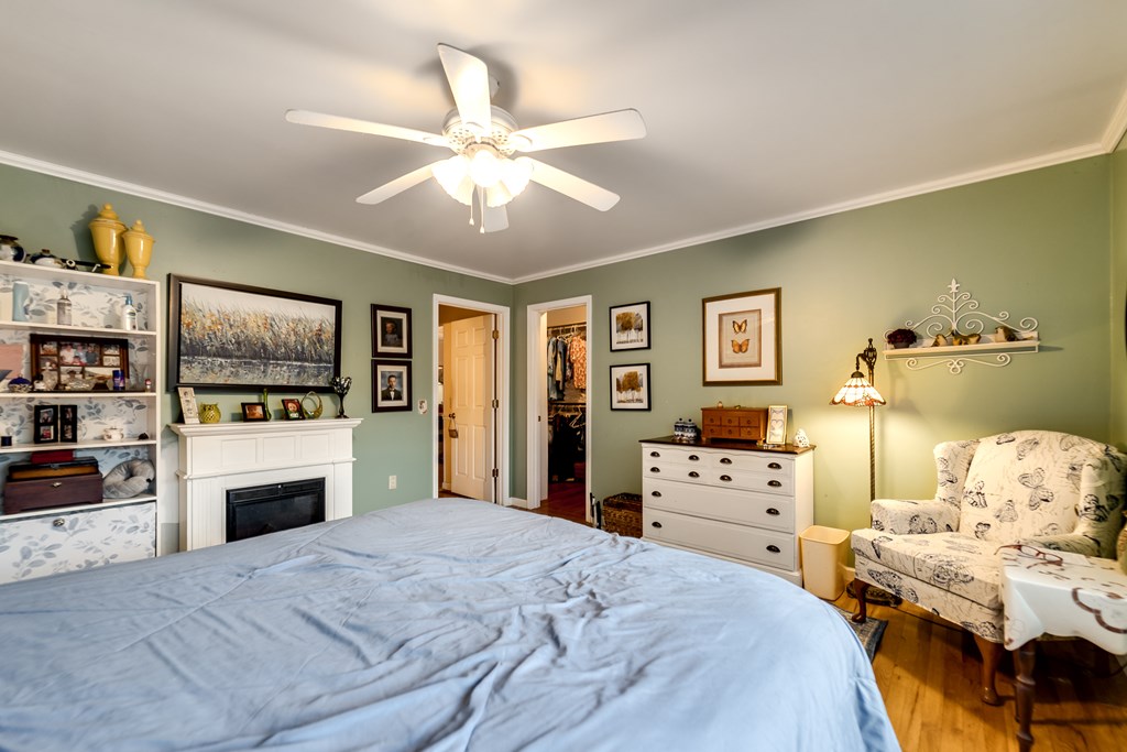104 Cedar Hills Dr