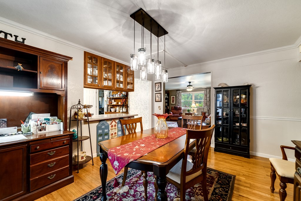 104 Cedar Hills Dr