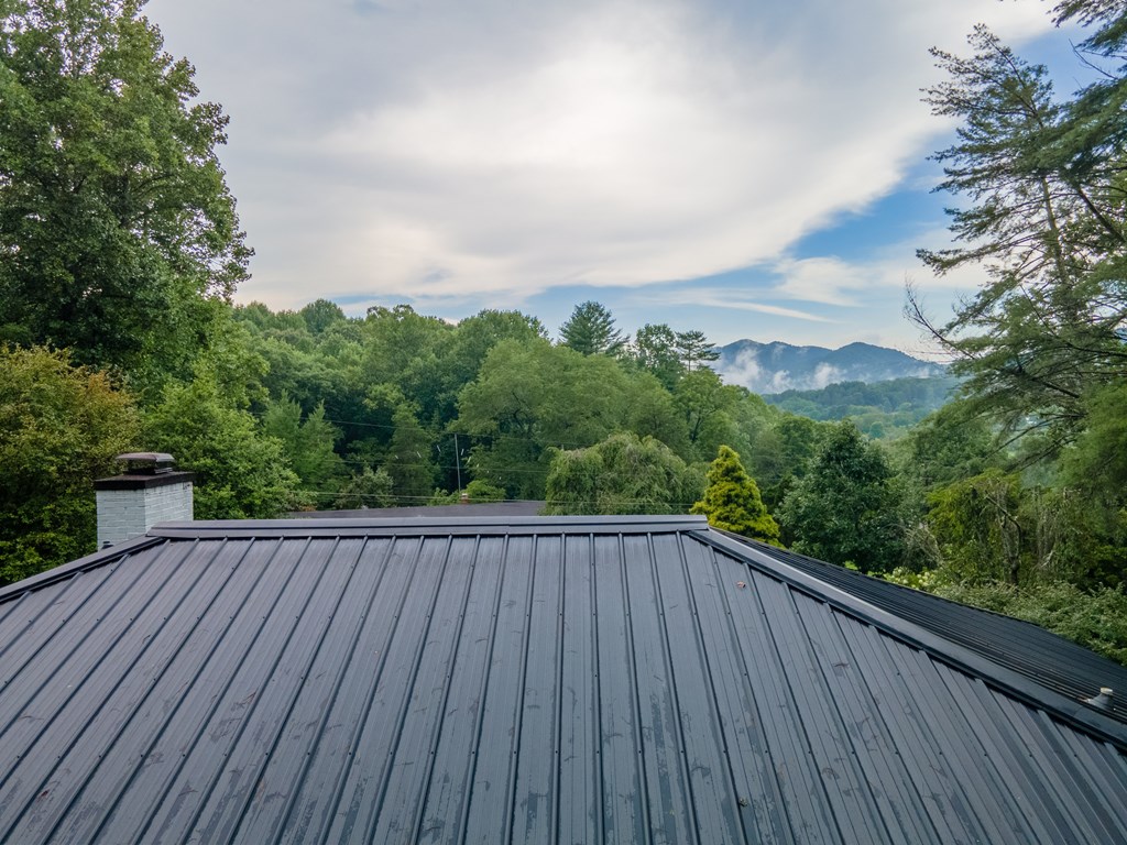 104 Cedar Hills Dr