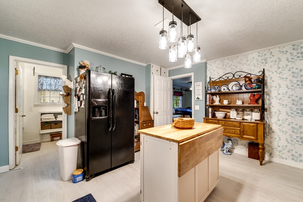104 Cedar Hills Dr