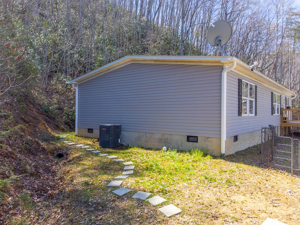 97 Sleeper Branch Rd