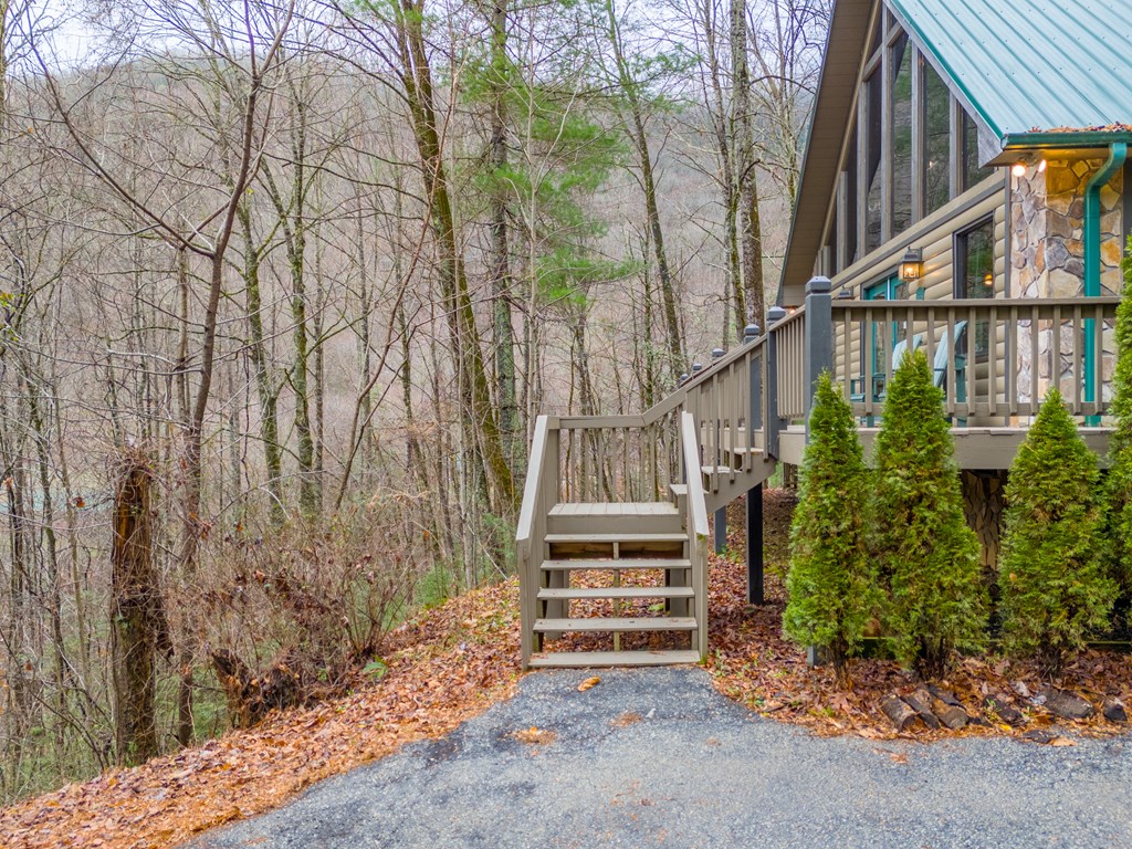 264 Little Laurel Creek Road