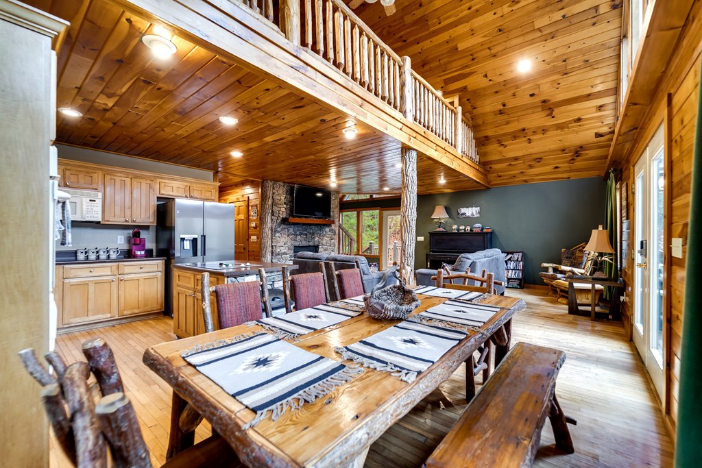 264 Little Laurel Creek Road