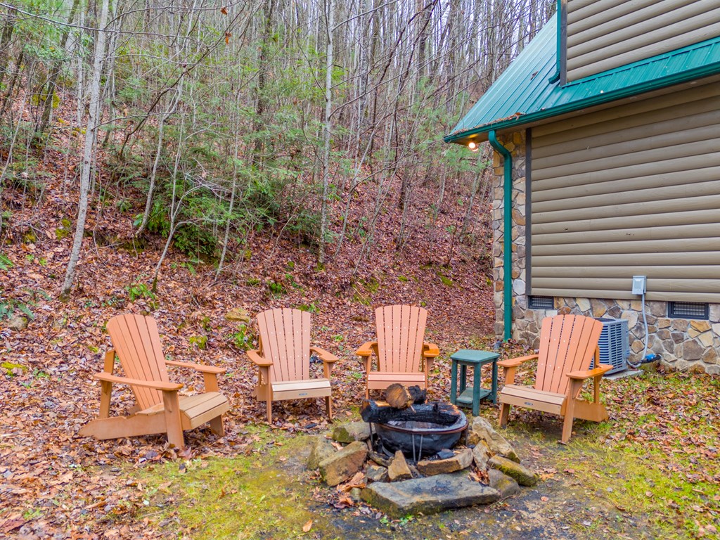 264 Little Laurel Creek Road