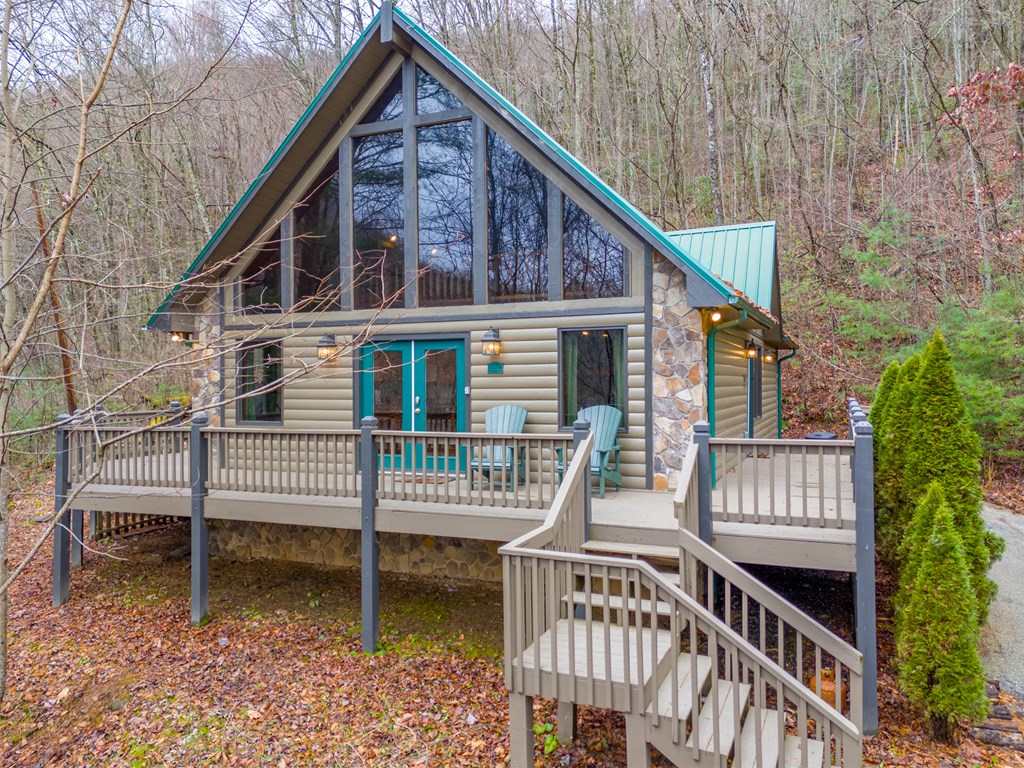264 Little Laurel Creek Road
