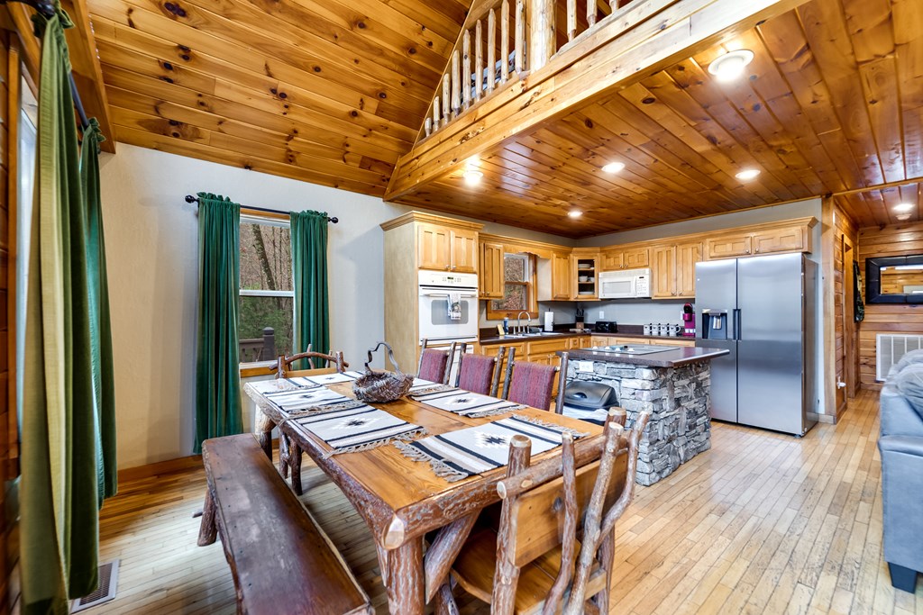 264 Little Laurel Creek Road