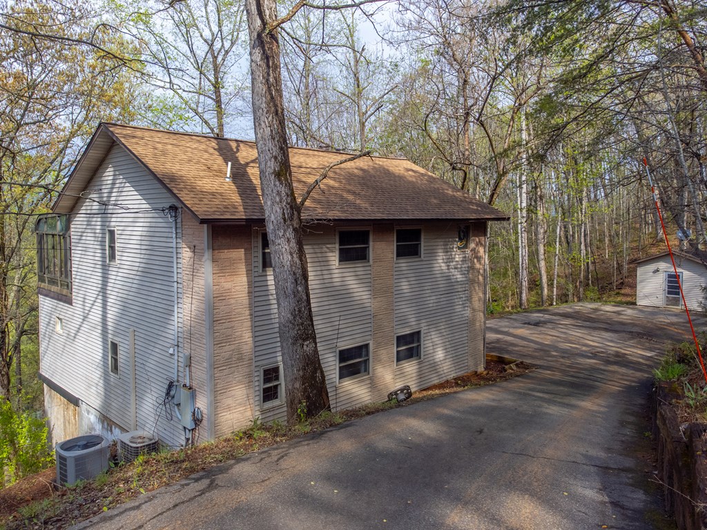 306 Griffin Road