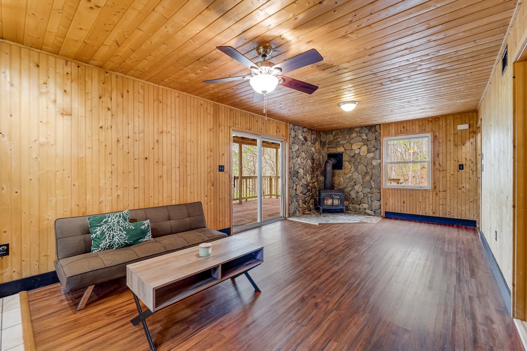306 Griffin Road