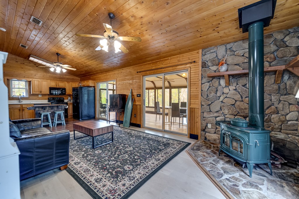 306 Griffin Road