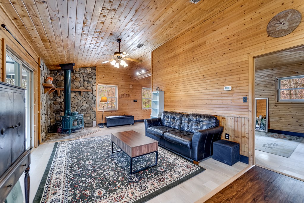 306 Griffin Road