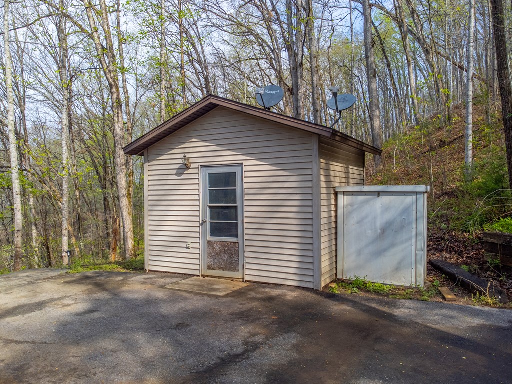 306 Griffin Road