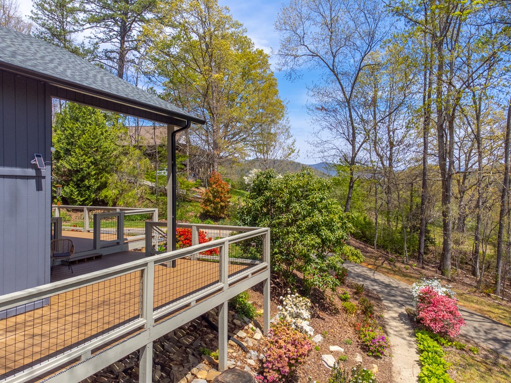 150 Welch Rd