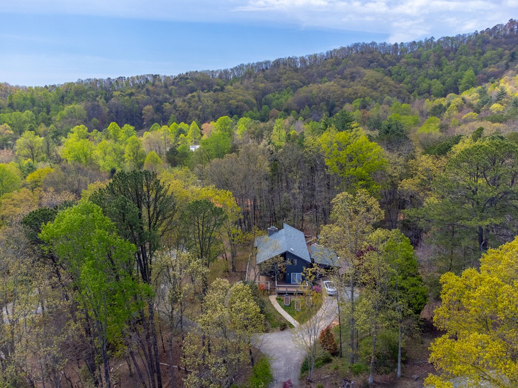 150 Welch Rd