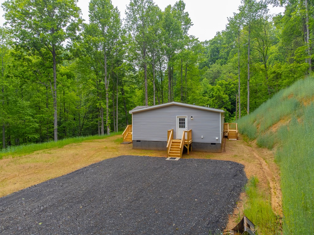 272 Dusty Lane