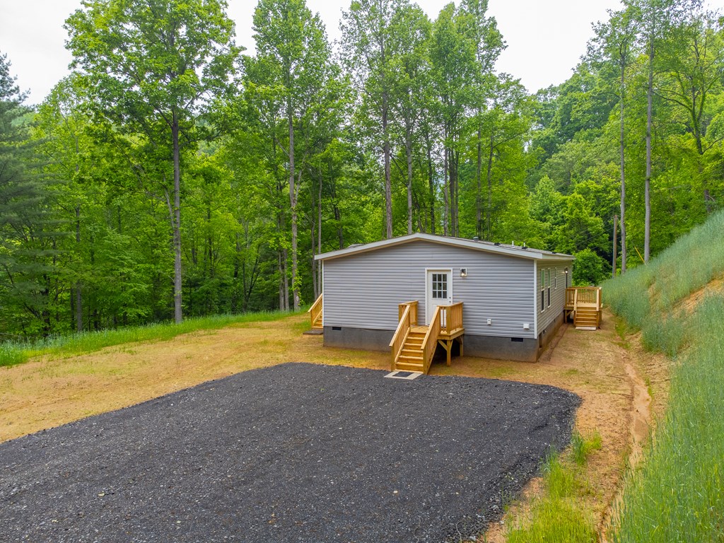 272 Dusty Lane