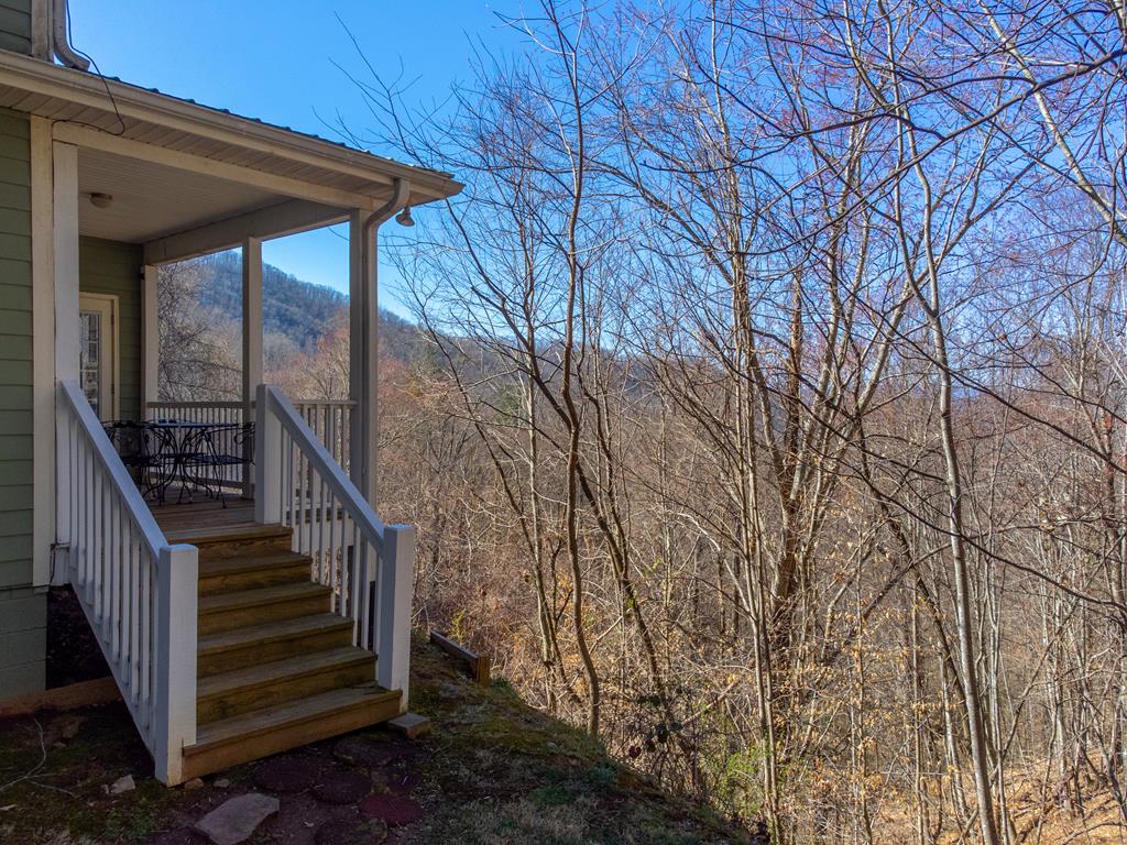 334 Fox Den Ridge