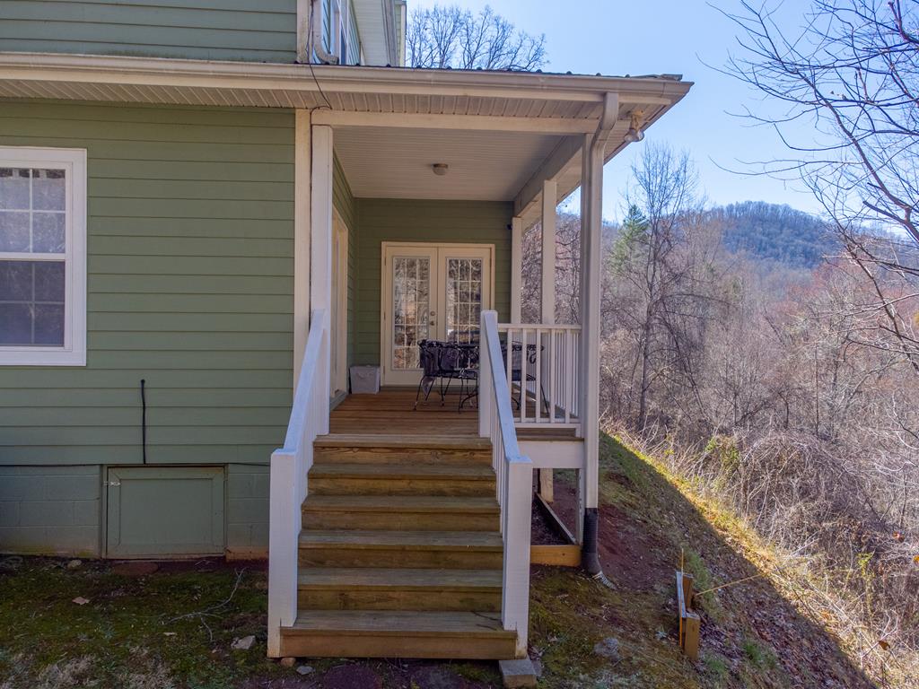 334 Fox Den Ridge